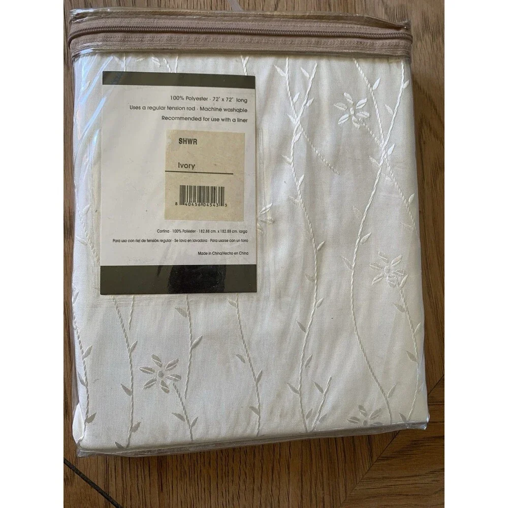 Chris a Shower Curtain 72x72
